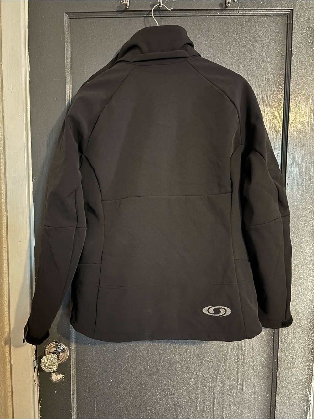 Salomon women’s Black ski Jacket - Picture 3 of 5